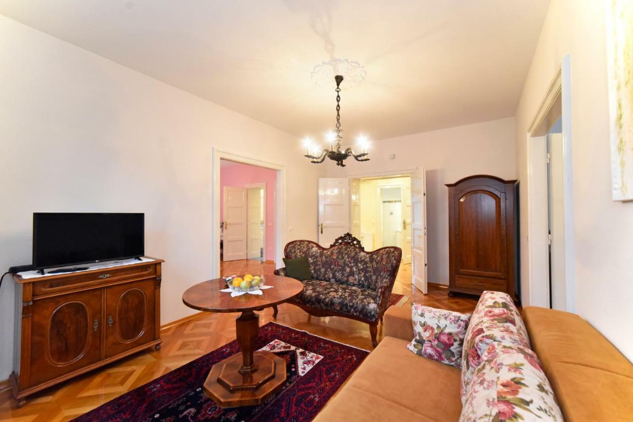 Apartment Tatjana Záhřeb Exteriér fotografie